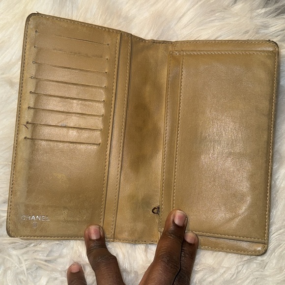 CHANEL Gold Leather Embossed Lucky Symbols L Yen Wallet GUC - Picture 7 of 9